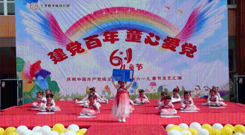 家长辅导作业被气到“心裂” 险丧命